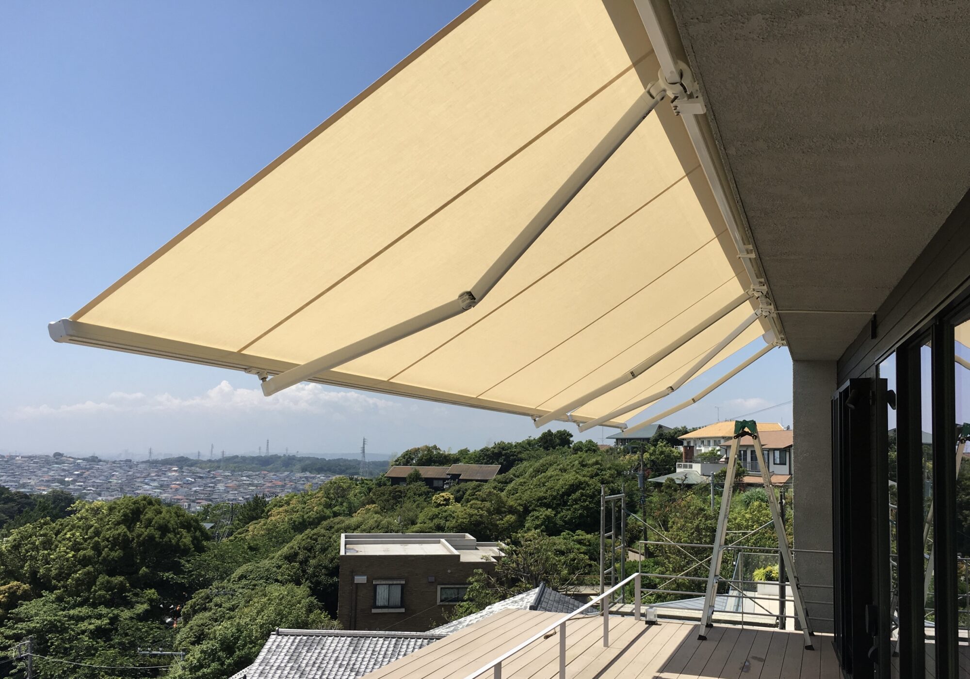オーニング（株）鳥居社 | マルキルックス オーニング 取扱店